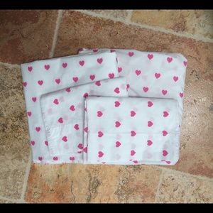 Pottery Barn Kids Bedding - Pottery Barn Kids Pink Heart Sheet Set - Sz FULL Pottery Barn Kids Bedding - Pottery Barn Kids Pink Heart Sheet Set - Sz FULL